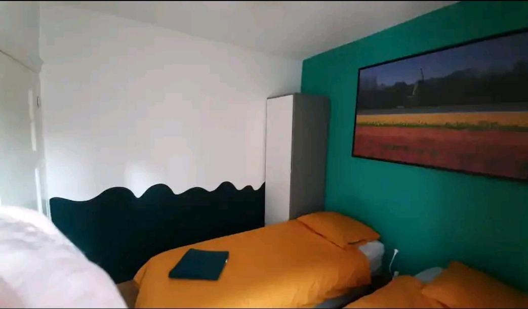Nicole, Not For Parties, Not A Hotel, Room With Shared Bathroom, No Kitchen アムステルダム エクステリア 写真